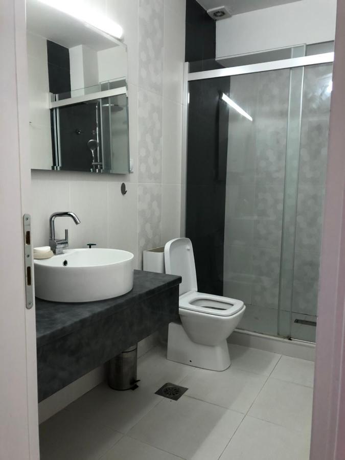 Cozy Apartment In The City Center Skopje Buitenkant foto